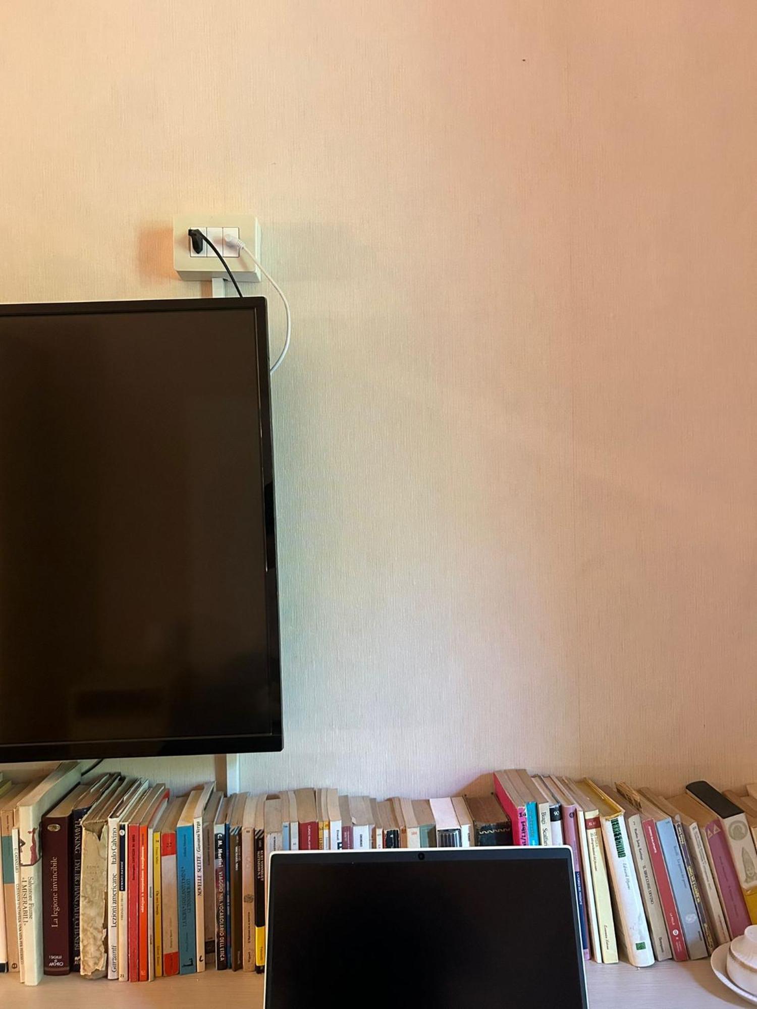 Bed And Books Bed and Breakfast Catánia Buitenkant foto